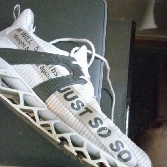 Just so so, men's size 11 sneakers. - Picture 3 of 4